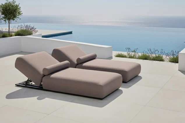 Flow. Sentosa Daybed Taupe Chiné mit schwarzem Gestell