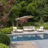 4 Seasons Outdoor Capresi loungeset terre met Sofie tafels en Siesta Premium parasol met Wengé frame