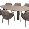 4 Seasons Outdoor Capalbio dining set met Arizona tafel met kiezelvormig keramisch blad zandkleur 240 x 120 cm