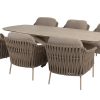 4 Seasons Outdoor Comino niedrige Esstischgarnitur latte met Nevada tafel