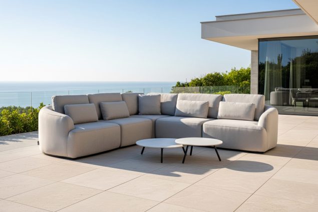 Flow Yavi Lounge-Ecksofa in Graumel Chalk