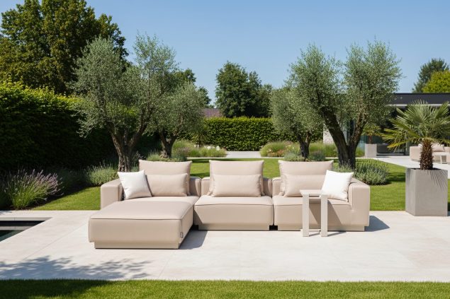Flow Velora Sofa Heather Chalk mit beigem Gestell