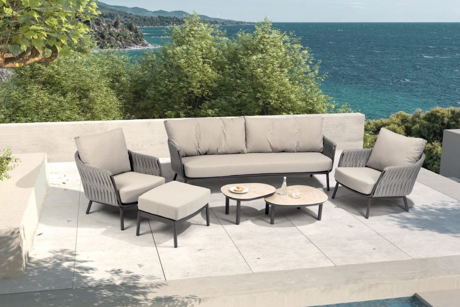 Taste by 4 Seasons Cannes  Loungeset Terre mit Ottomane und Monroe Tischset