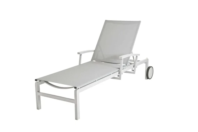 Taste by 4 Seasons Regina Liege weiß mit verstellbaren Armlehnen und Rollen