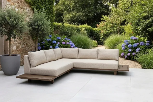 Flow. Emerald Plattform-Lounge Sofa Pure Cacao/Beige